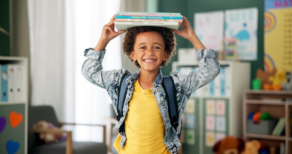 Kind_Schule_AdobeStock_822523392